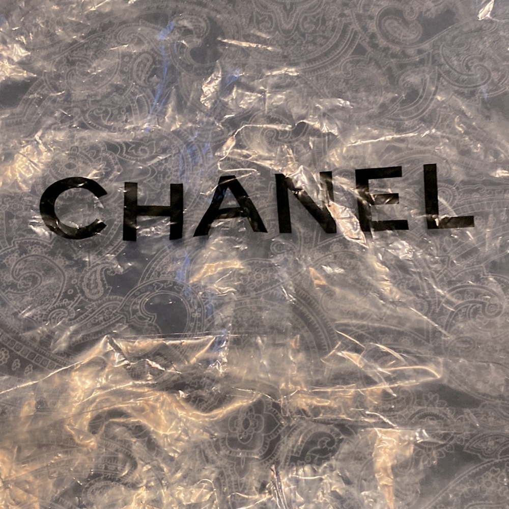 🔥BIG SEE THROUGH CHANEL CLOTHING DRESS BAG